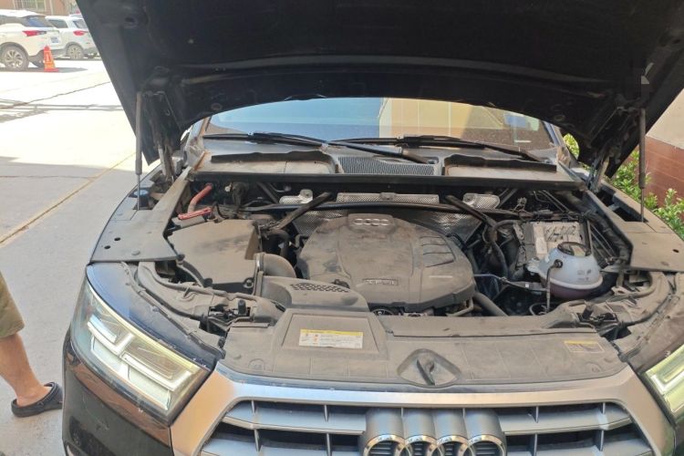 Used Audi Q5L 2020 Updated 40 TFSI Prestige Fashion Edition Engine Bay Right
