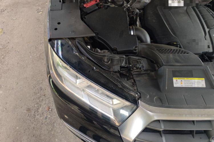 Used Audi Q5L 2020 45 TFSI Prestige Fashion Model Engine Bay Right