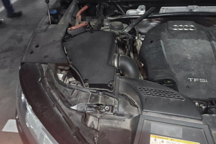 Used Audi Q5L 2020 45 TFSI Prestige Fashion Model Engine Bay Right