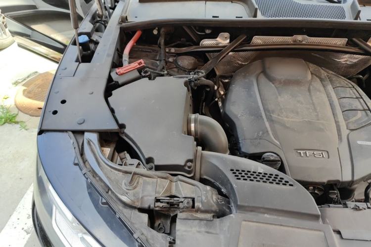 Used Audi Q5L 2020 45 TFSI Prestige Fashion Model Engine Bay Right