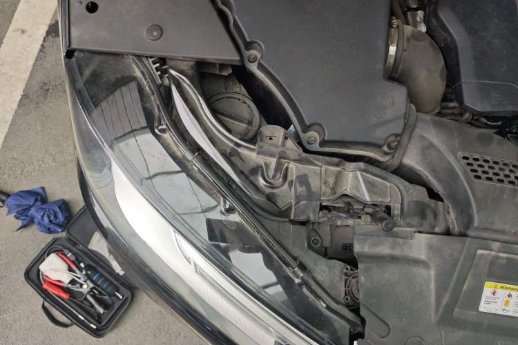 Used Audi Q5L 2020 40 TFSI Prestige Edition Engine Bay Right