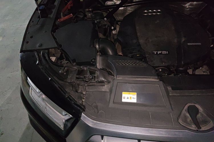 Used Audi Q5L 2020 45 TFSI Prestige Fashion Model Engine Bay Right