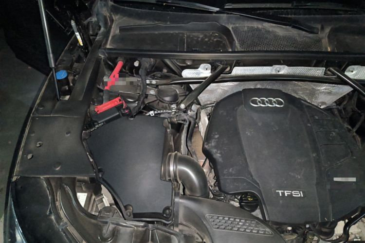 Used Audi Q5L 2020 45 TFSI Prestige Fashion Model Engine Bay Right
