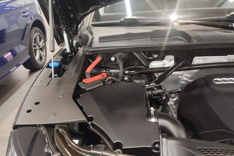 Used Audi Q5L 2020 45 TFSI Prestige Sport Edition Engine Bay Right