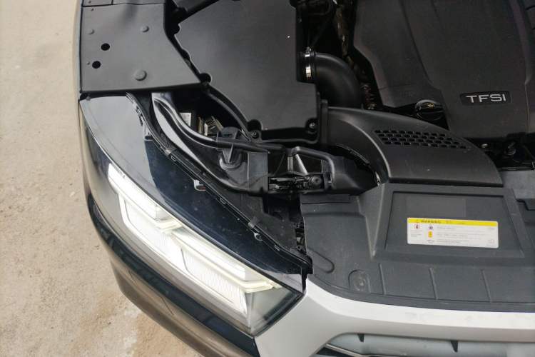 Used Audi Q5L 2020 Updated 40 TFSI Prestige Fashion Edition Engine Bay Right