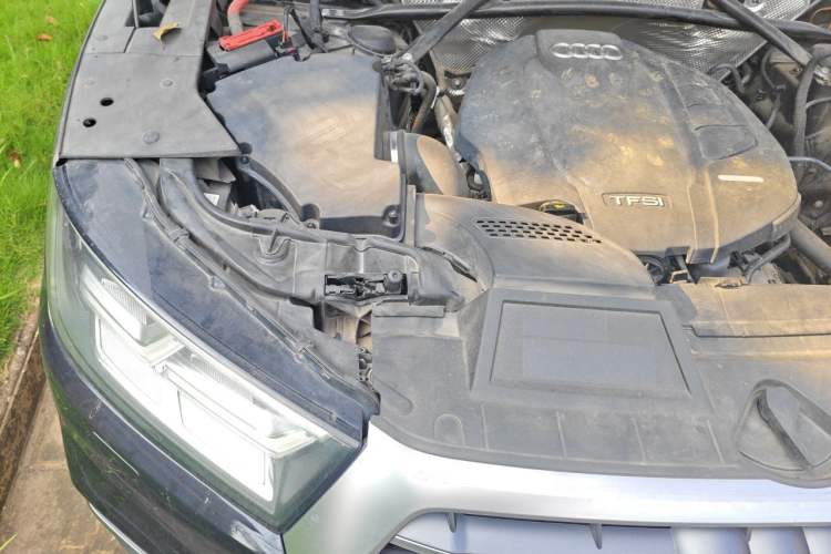 Used Audi Q5L 2020 45 TFSI Prestige Fashion Model Engine Bay Right