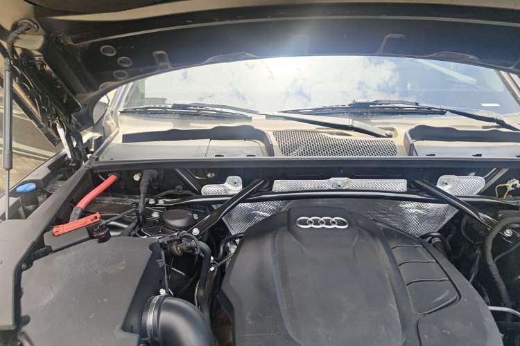 Used Audi Q5L 2020 Revised 40 TFSI Prestige Edition Engine Bay Right