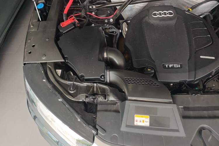 Used Audi Q5L 2020 45 TFSI Prestige Fashion Model Engine Bay Right