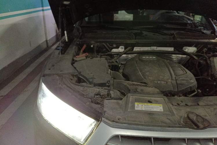 Used Audi Q5L 2020 45 TFSI Prestige Fashion Model Engine Bay Right