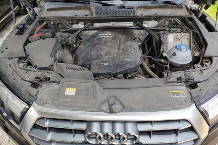 Used Audi Q5L 2020 Updated 40 TFSI Prestige Fashion Edition Engine Bay