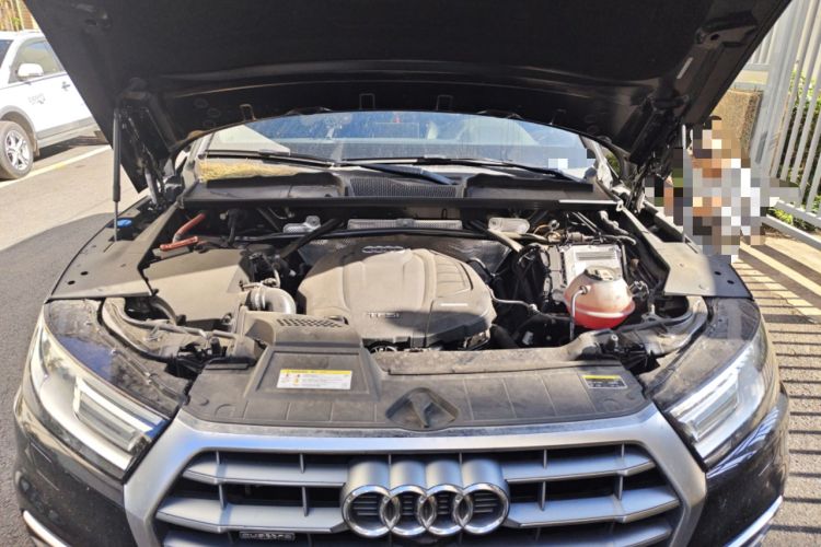 Used Audi Q5L 2020 40 TFSI Prestige Edition Engine Bay