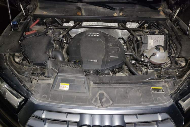 Used Audi Q5L 2020 Updated 40 TFSI Prestige Fashion Edition Engine Bay
