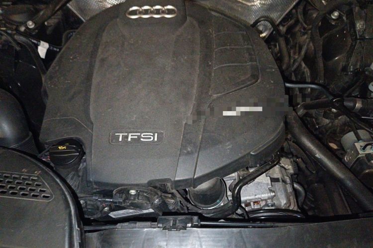 Used Audi Q5L 2020 Updated 40 TFSI Prestige Fashion Edition Engine Bay