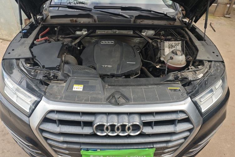 Used Audi Q5L 2020 Updated 40 TFSI Prestige Fashion Edition Engine Bay