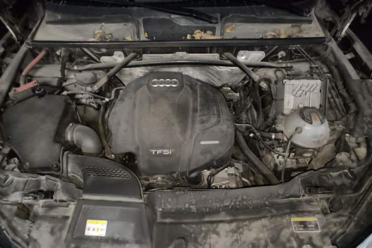 Used Audi Q5L 2020 Updated 40 TFSI Prestige Fashion Edition Engine Bay
