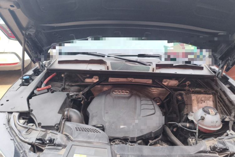 Used Audi Q5L 2020 45 TFSI Prestige Fashion Model Engine Bay