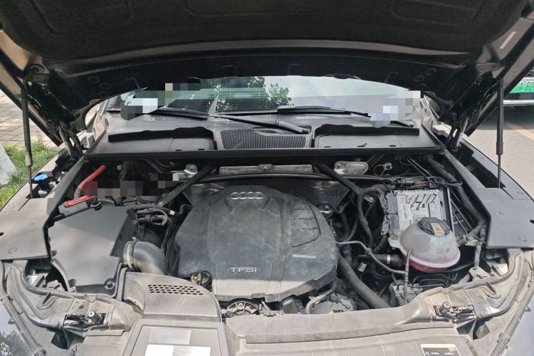 Used Audi Q5L 2020 Updated 40 TFSI Prestige Fashion Edition Engine Bay