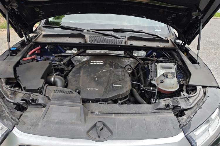 Used Audi Q5L 2020 40 TFSI Prestige Fashion Edition Engine Bay