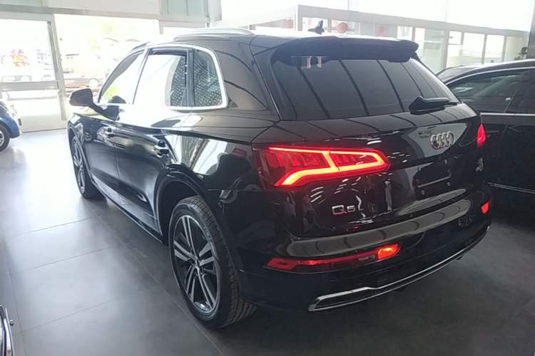 Used Audi Q5L 2020 Updated 40 TFSI Prestige Fashion Edition Exterior 2