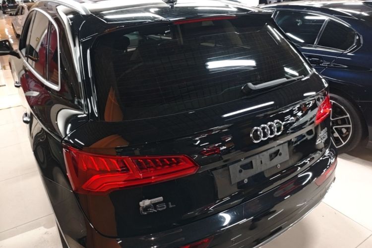 Used Audi Q5L 2020 Updated 40 TFSI Prestige Fashion Edition Exterior 2