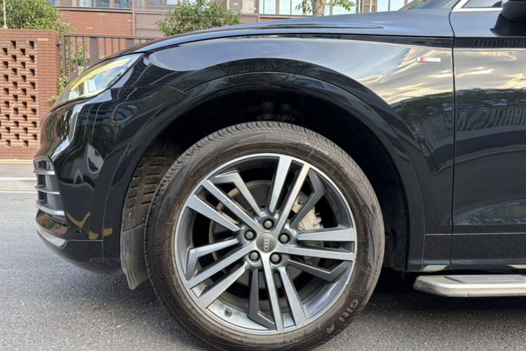 Used Audi Q5L 2020 Updated 40 TFSI Prestige Fashion Edition Exterior 2