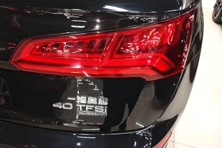 Used Audi Q5L 2020 Updated 40 TFSI Prestige Fashion Edition Exterior 3