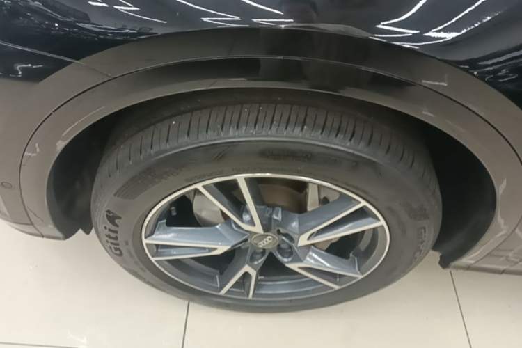 Used Audi Q5L 2020 45 TFSI Prestige Fashion Model Exterior 4