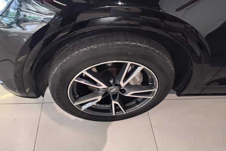 Used Audi Q5L 2020 45 TFSI Prestige Fashion Model Exterior 4