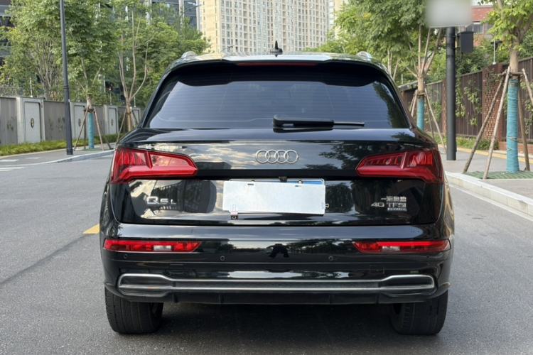 Used Audi Q5L 2020 Updated 40 TFSI Prestige Fashion Edition Exterior 4