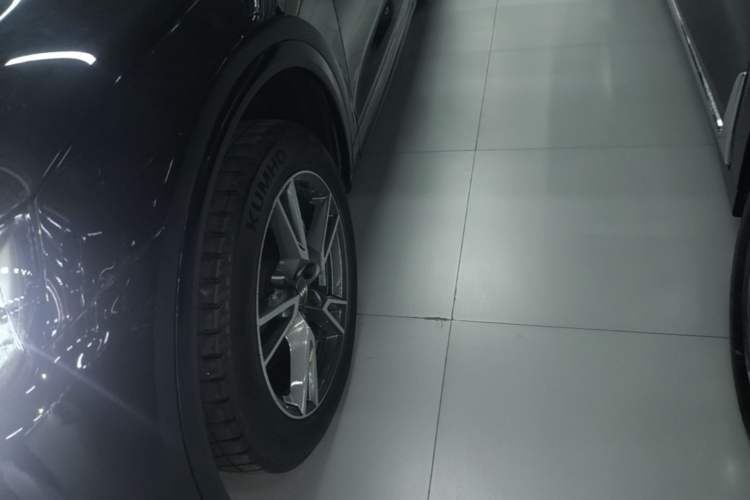 Used Audi Q5L 2020 Updated 40 TFSI Prestige Fashion Edition Exterior 4