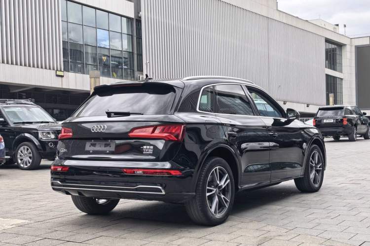 Used Audi Q5L 2020 Updated 40 TFSI Prestige Fashion Edition Exterior 6