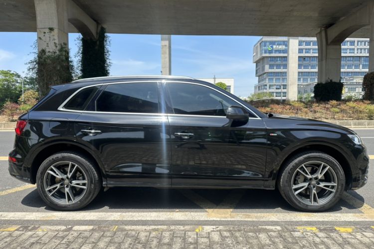Used Audi Q5L 2020 Updated 40 TFSI Prestige Fashion Edition Exterior 7