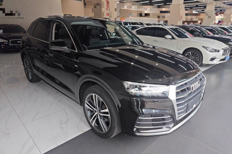 Used Audi Q5L 2020 Updated 40 TFSI Prestige Fashion Edition Front Right 45 Deg