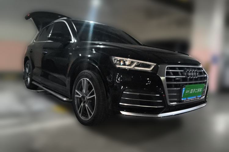 Used Audi Q5L 2020 Updated 40 TFSI Prestige Fashion Edition Front Right 45 Deg