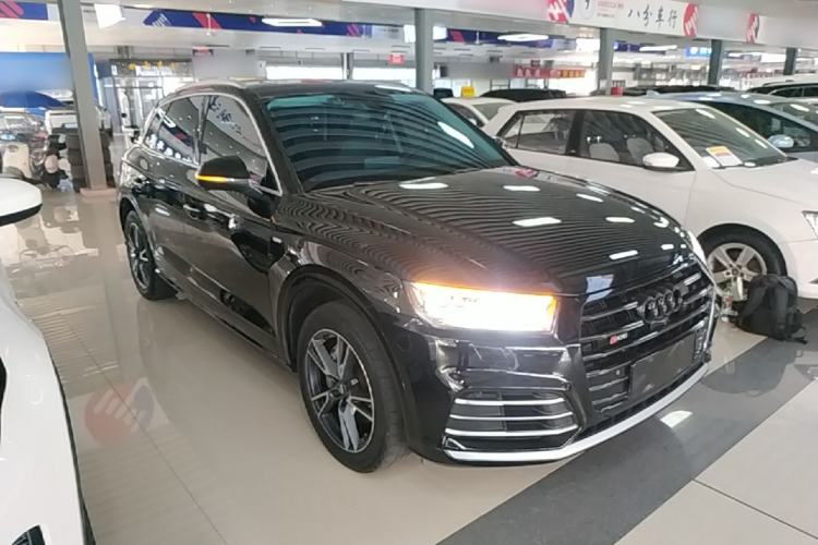 Used Audi Q5L 2020 Updated 40 TFSI Prestige Fashion Edition Front Right 45 Deg