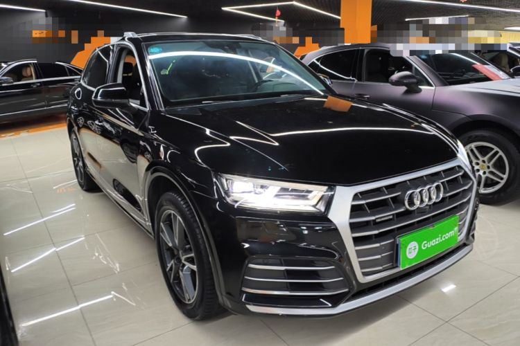 Used Audi Q5L 2020 Updated 40 TFSI Prestige Fashion Edition Front Right 45 Deg
