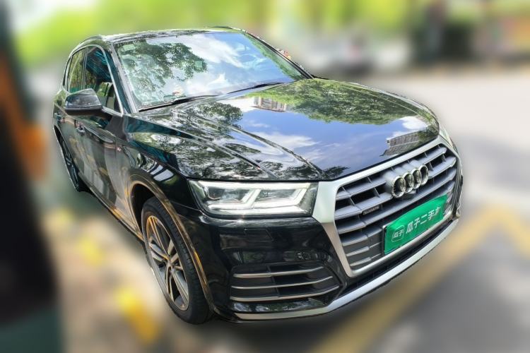 Used Audi Q5L 2020 45 TFSI Prestige Fashion Model Front Right 45 Deg