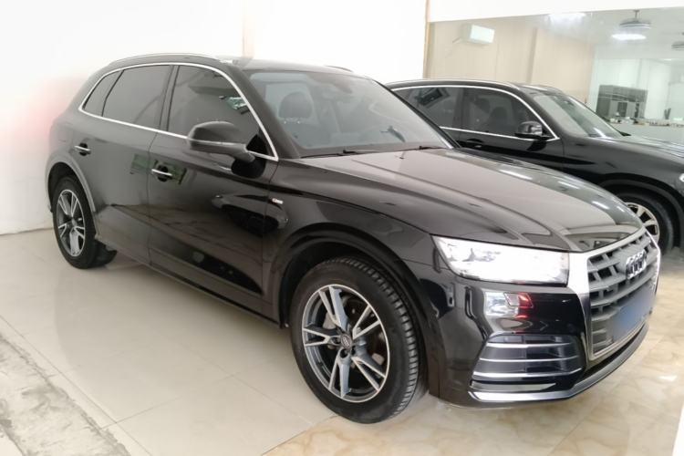 Used Audi Q5L 2020 Updated 40 TFSI Prestige Fashion Edition Front Right 45 Deg