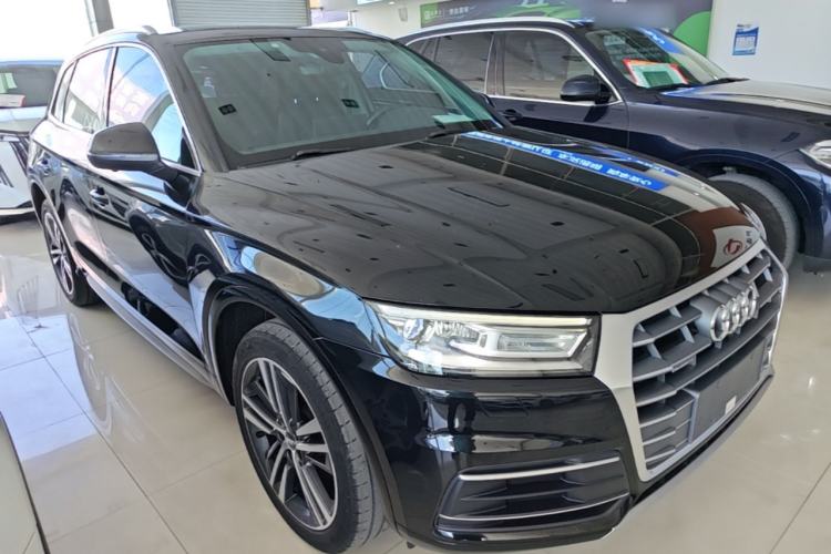 Used Audi Q5L 2020 40 TFSI Prestige Edition Front Right 45 Deg