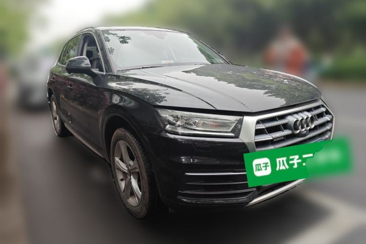 Used Audi Q5L 2020 40 TFSI Prestige Edition Front Right 45 Deg