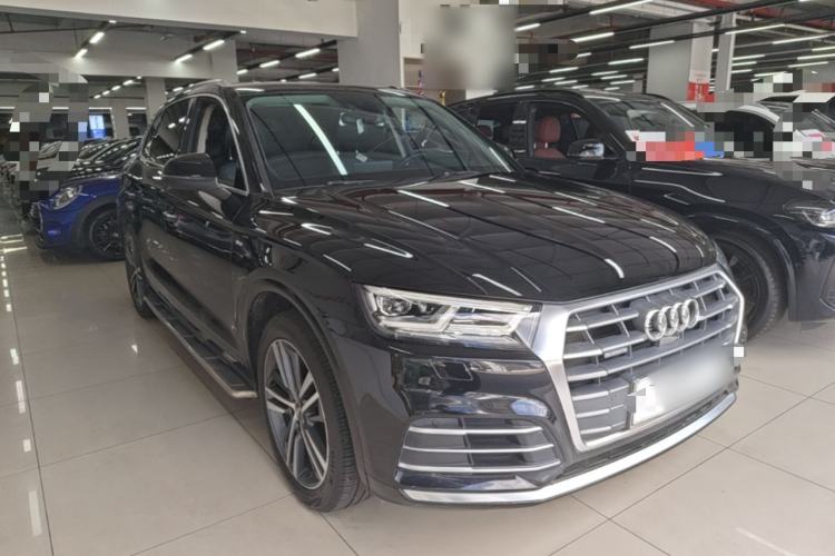 Used Audi Q5L 2020 Updated 40 TFSI Prestige Fashion Edition Front Right 45 Deg