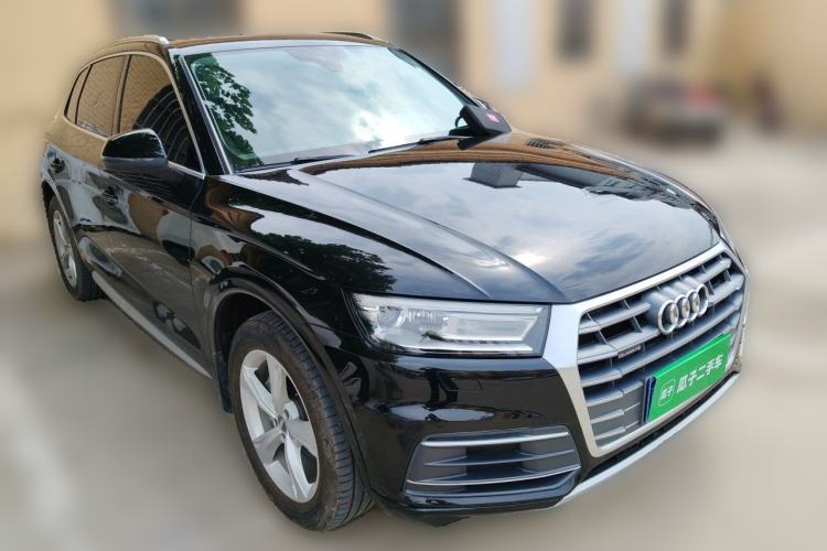 Used Audi Q5L 2020 40 TFSI Prestige Edition Front Right 45 Deg