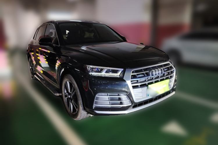 Used Audi Q5L 2020 Updated 40 TFSI Prestige Fashion Edition Front Right 45 Deg