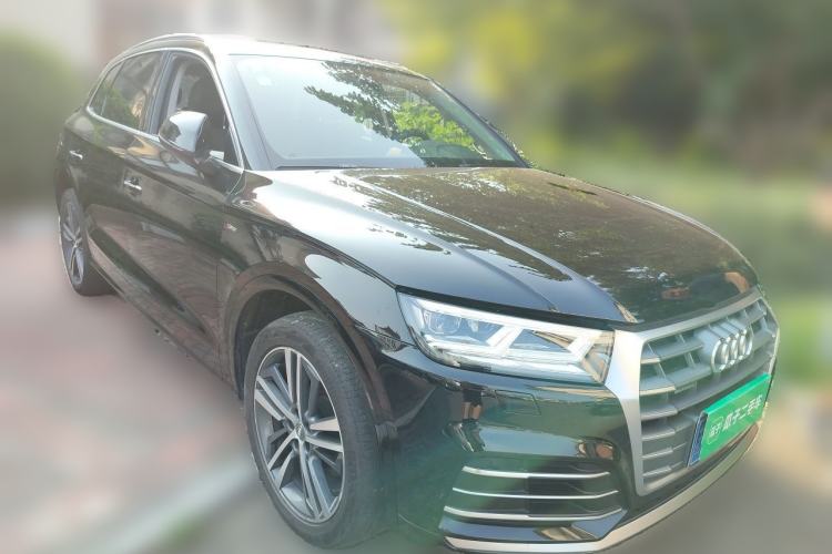 Used Audi Q5L 2020 Updated 40 TFSI Prestige Fashion Edition Front Right 45 Deg