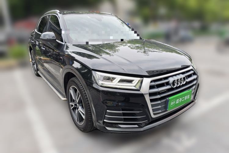 Used Audi Q5L 2020 Updated 40 TFSI Prestige Fashion Edition Front Right 45 Deg