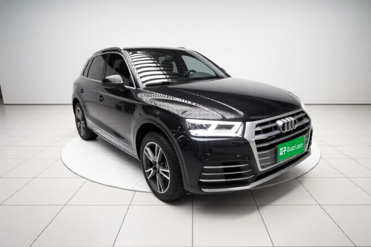 Used Audi Q5L 2020 Updated 40 TFSI Prestige Fashion Edition Front Right 45 Deg