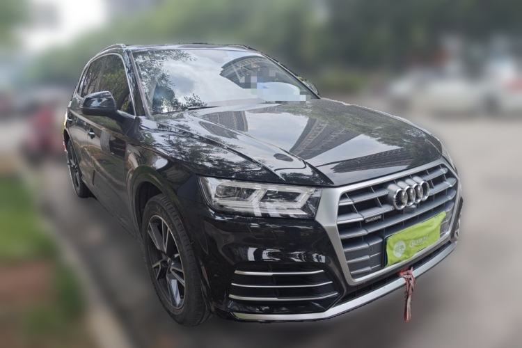 Used Audi Q5L 2020 Updated 40 TFSI Prestige Fashion Edition Front Right 45 Deg