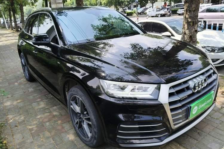 Used Audi Q5L 2020 Updated 40 TFSI Prestige Fashion Edition Front Right 45 Deg
