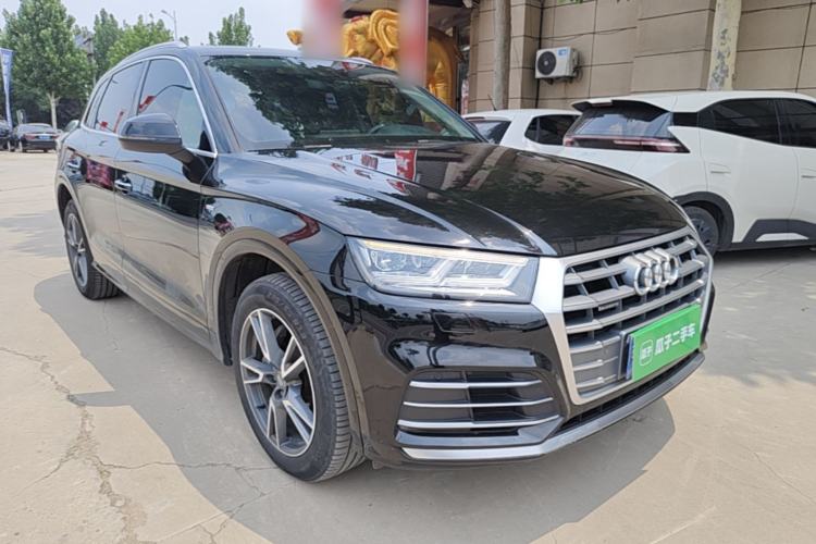 Used Audi Q5L 2020 Updated 40 TFSI Prestige Fashion Edition Front Right 45 Deg
