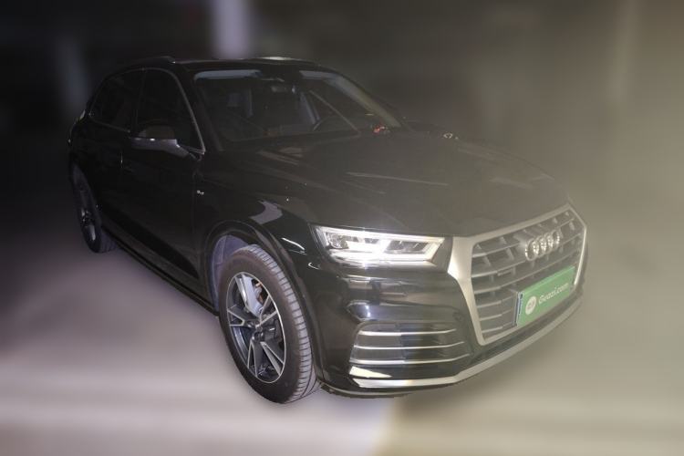 Used Audi Q5L 2020 Updated 40 TFSI Prestige Fashion Edition Front Right 45 Deg